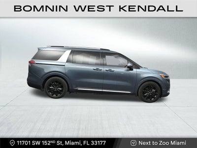 2022 Kia Carnival SX