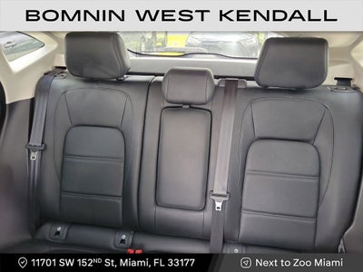 2020 Jaguar E-PACE Base