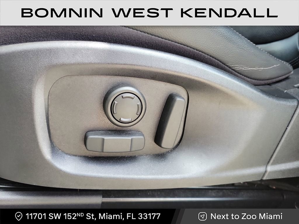 2020 Jaguar E-PACE Base