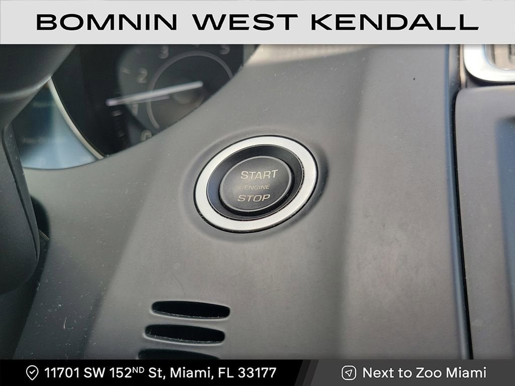 2020 Jaguar E-PACE Base