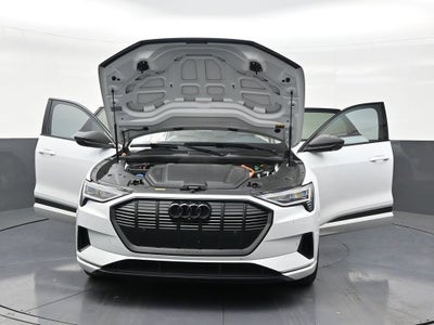 2023 Audi e-tron Premium Plus