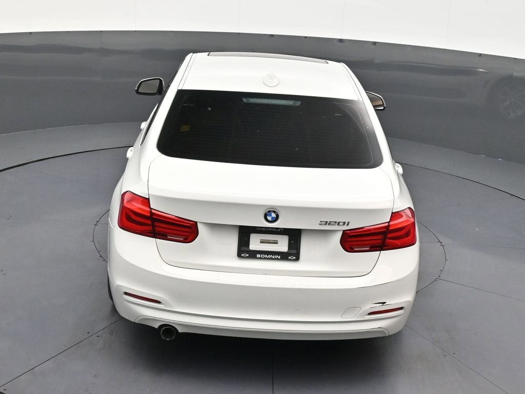 2018 BMW 3 Series 320i