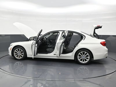 2018 BMW 3 Series 320i