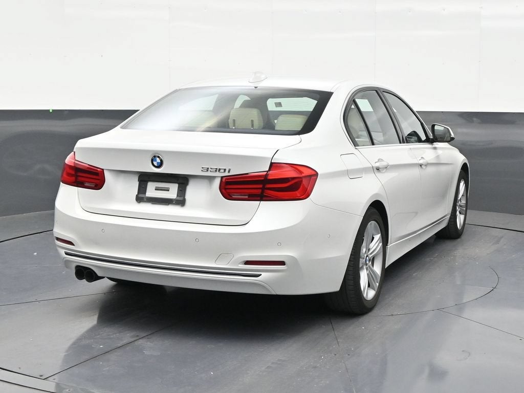 2018 BMW 330i 330i