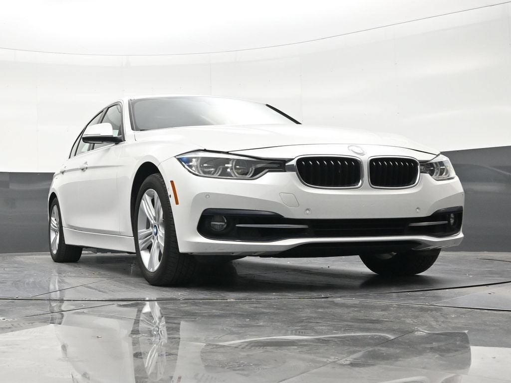 2018 BMW 330i 330i