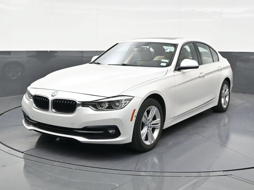 2018 BMW 330i 330i