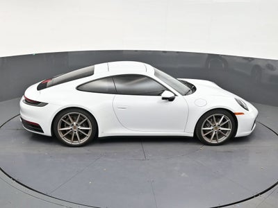2022 Porsche 911 Carrera
