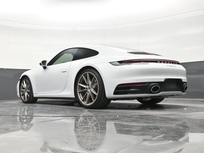2022 Porsche 911 Carrera