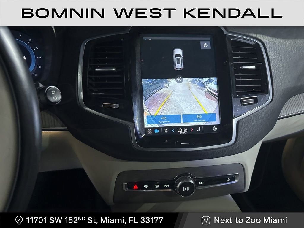 2023 Volvo XC90 Plus