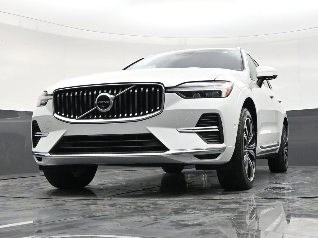 2023 Volvo XC60 Recharge Plug-In Hyb Plus Bright Theme