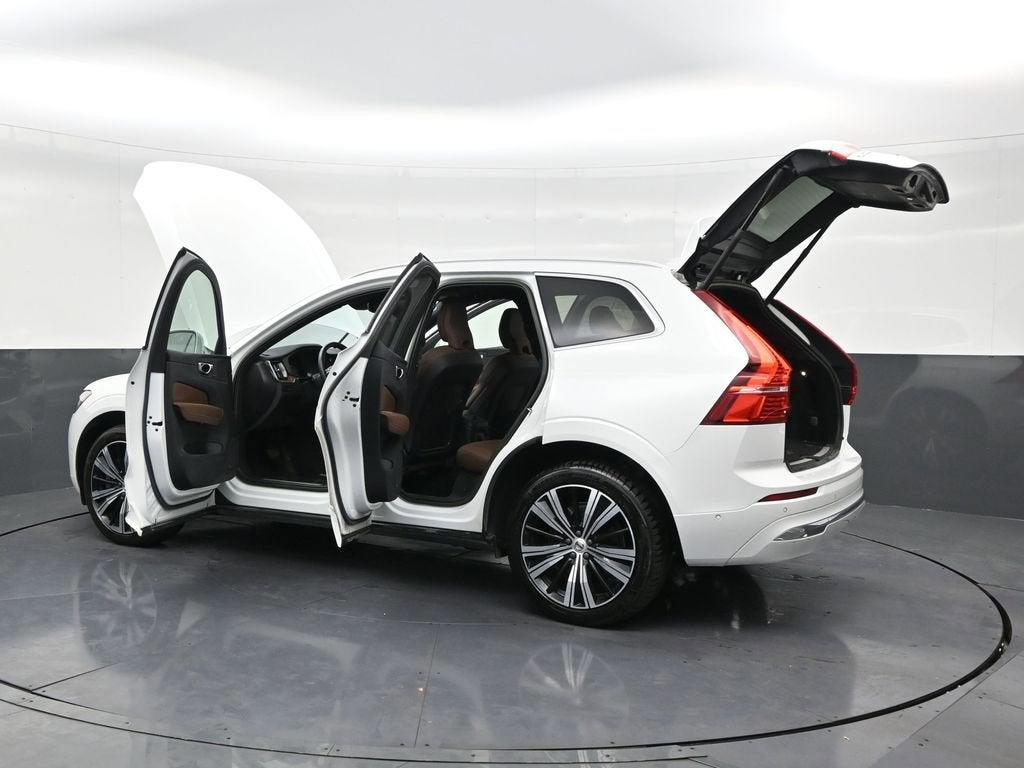 2023 Volvo XC60 Recharge Plug-In Hyb Plus Bright Theme