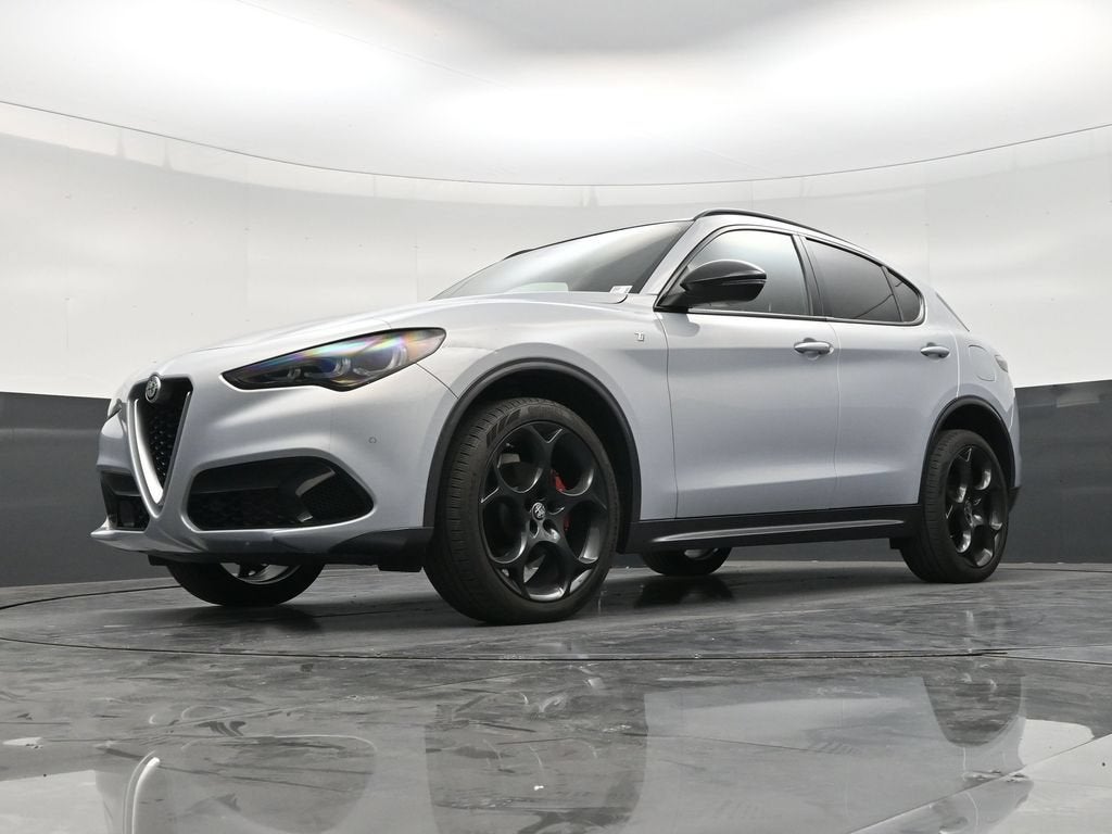 2024 Alfa Romeo Stelvio Ti AWD