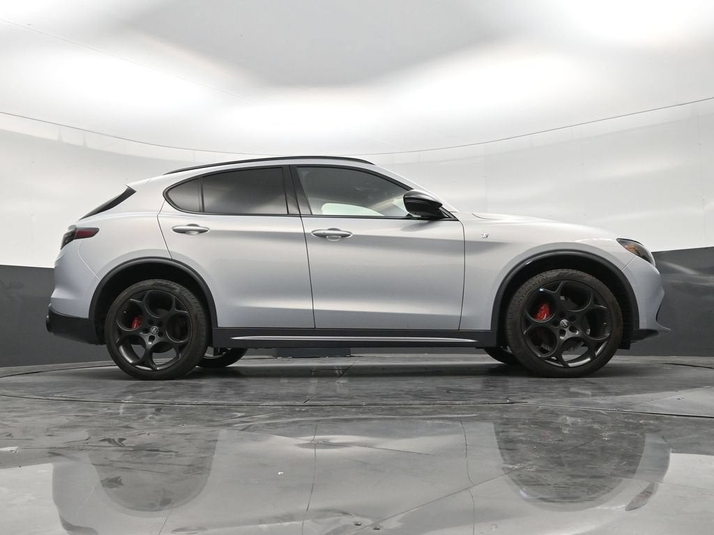 2024 Alfa Romeo Stelvio Ti AWD