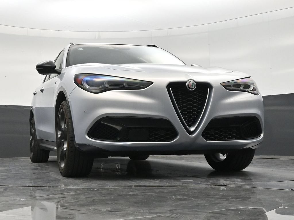 2024 Alfa Romeo Stelvio Ti AWD