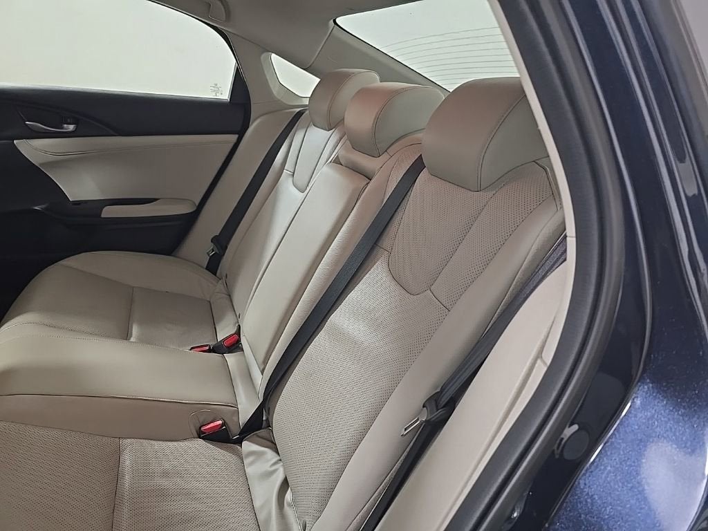 2022 Honda Insight Touring