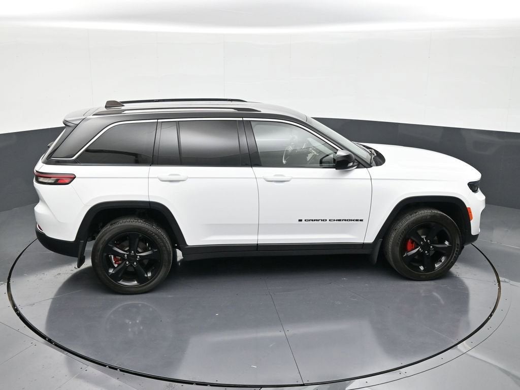 2023 Jeep Grand Cherokee Laredo