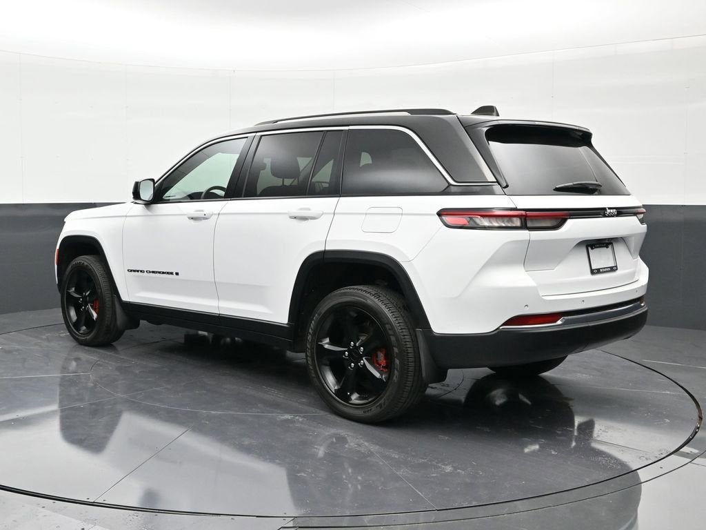 2023 Jeep Grand Cherokee Laredo