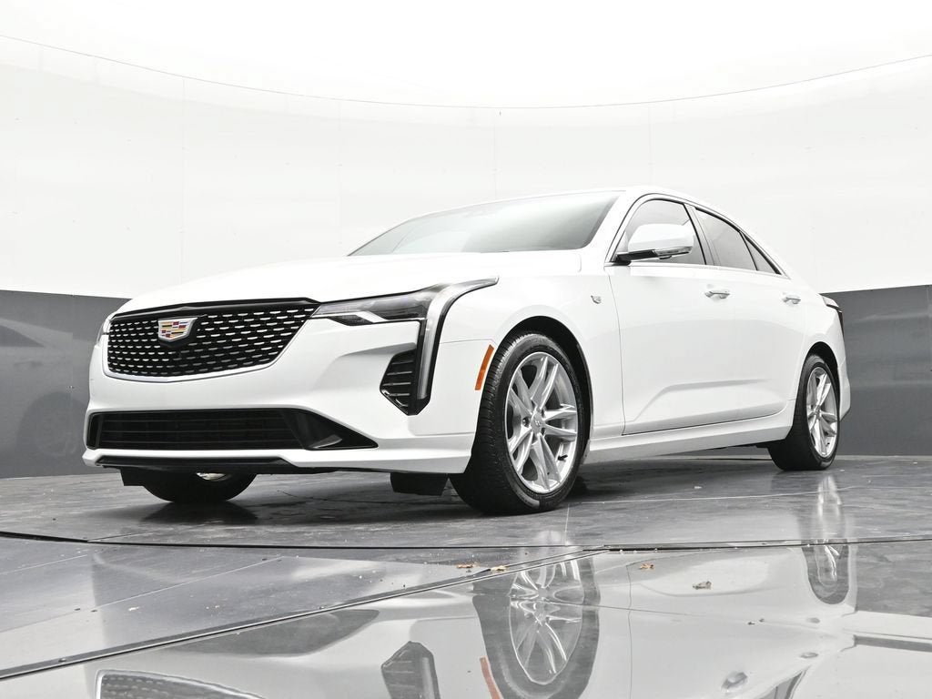 2023 Cadillac CT4 Luxury