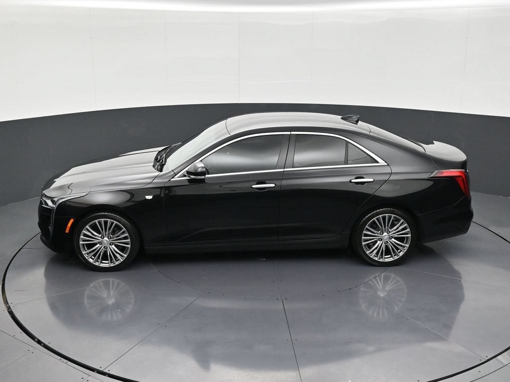 2025 Cadillac CT4 Premium Luxury
