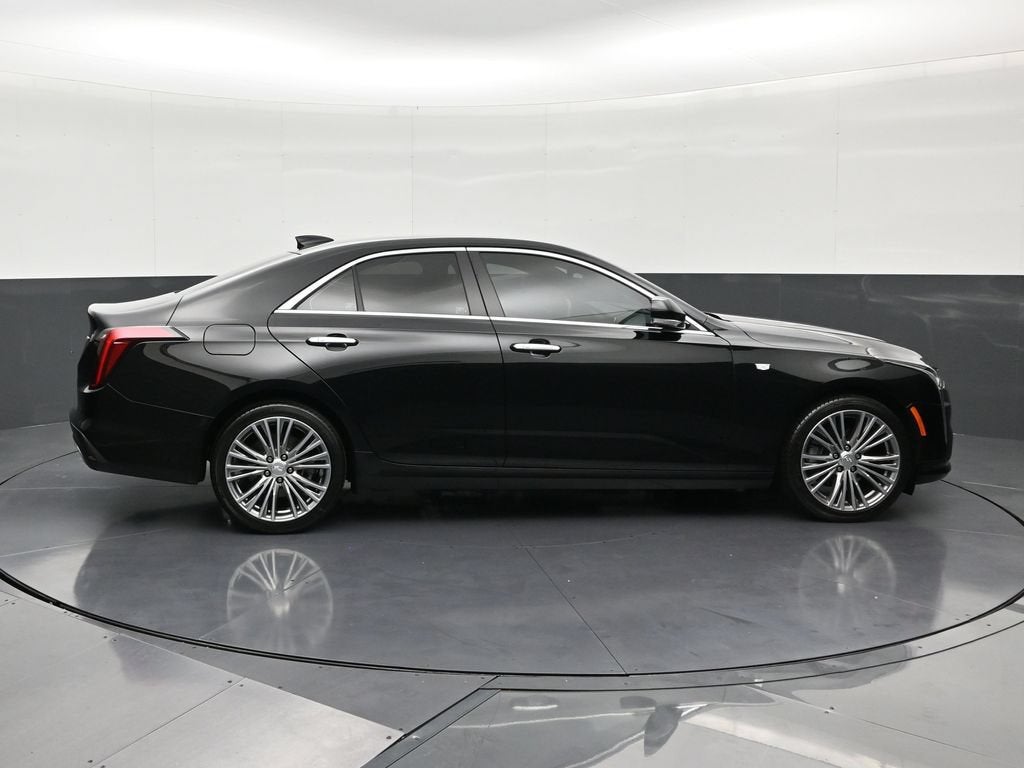 2025 Cadillac CT4 Premium Luxury