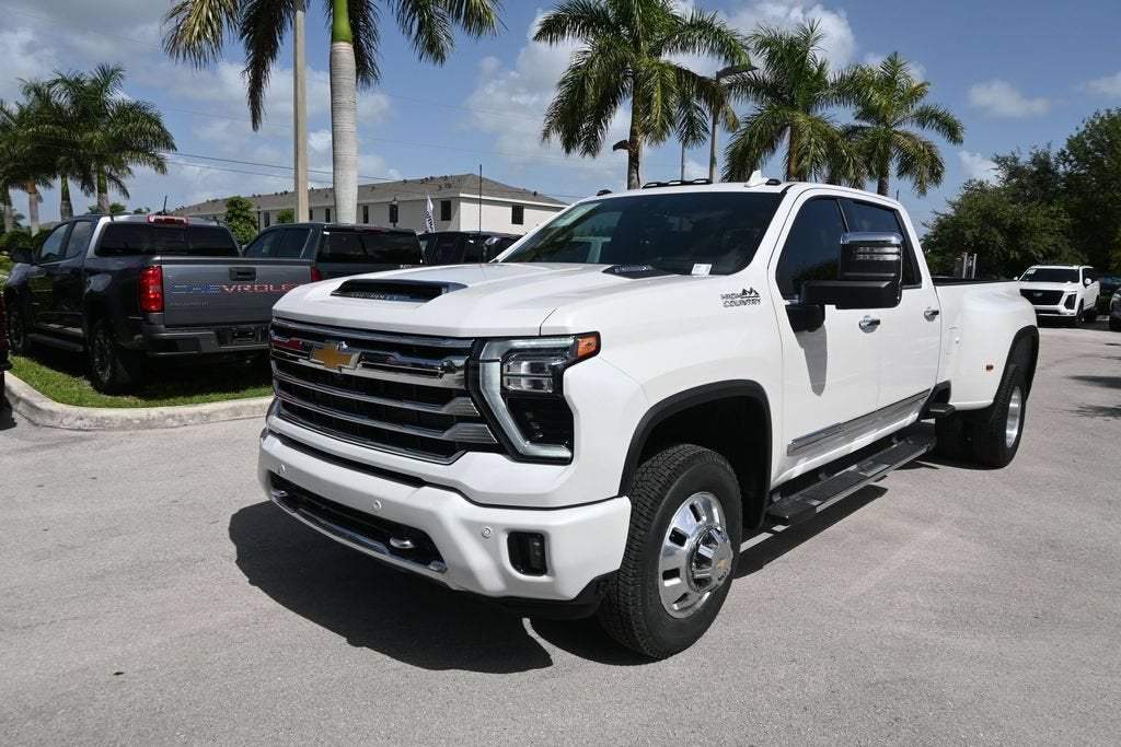 2025 Chevrolet Silverado 3500 HD High Country DRW