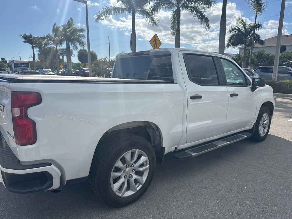 2022 Chevrolet Silverado 1500 Custom