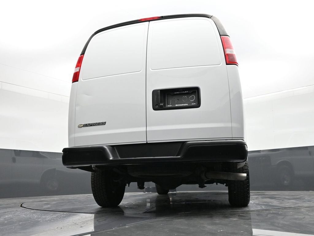 2023 Chevrolet Express Cargo 2500 WT