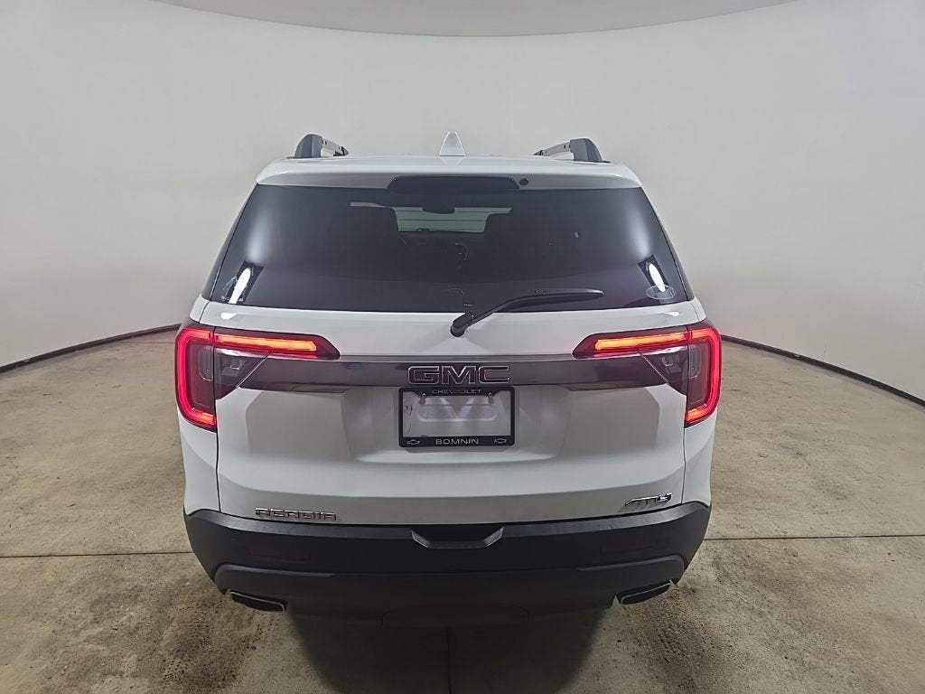 2020 GMC Acadia AT4