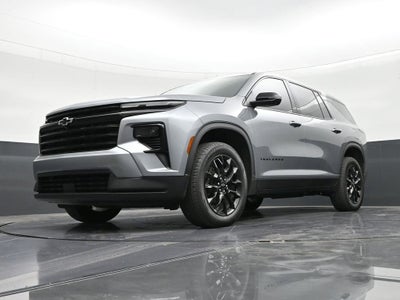 2024 Chevrolet Traverse LS