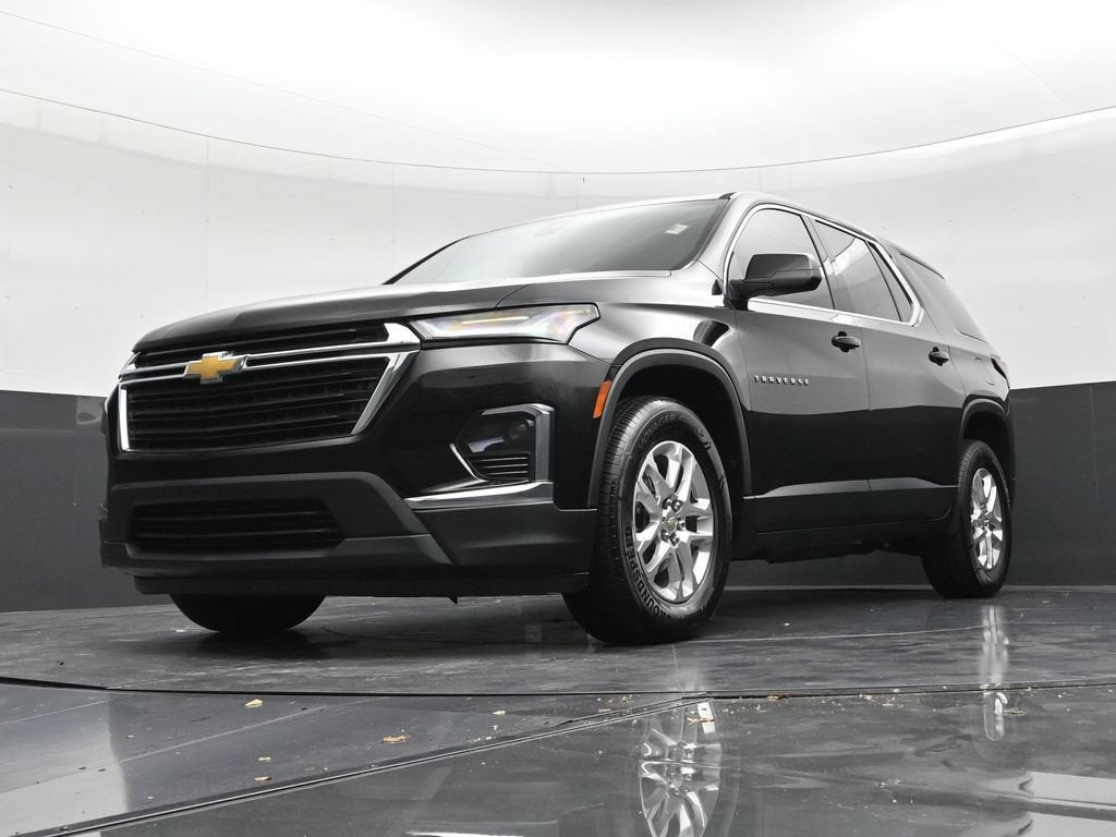 2023 Chevrolet Traverse LS