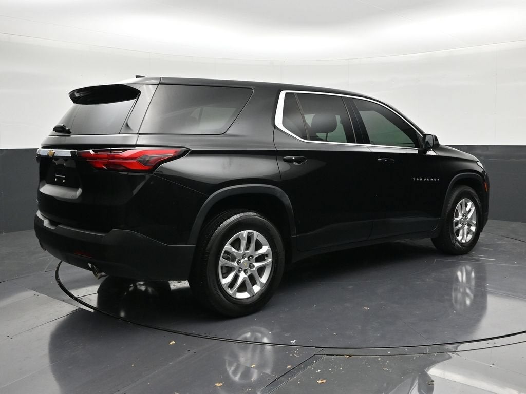 2023 Chevrolet Traverse LS
