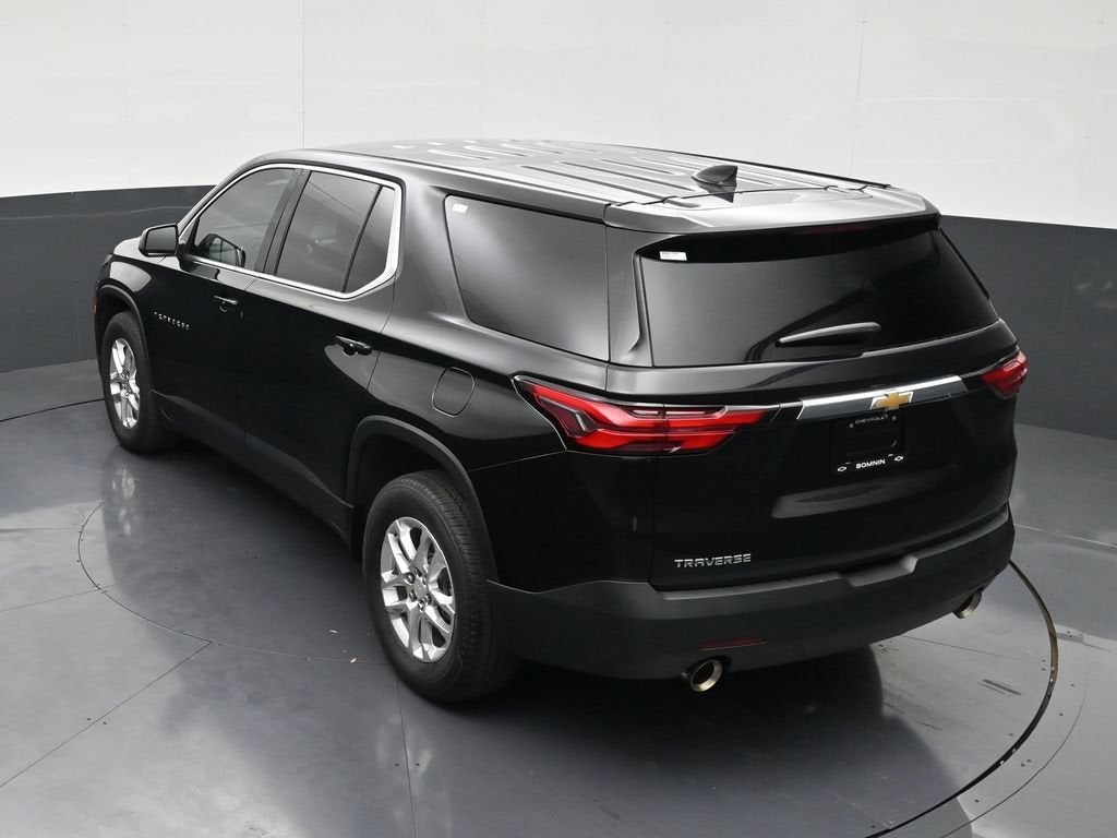 2023 Chevrolet Traverse LS