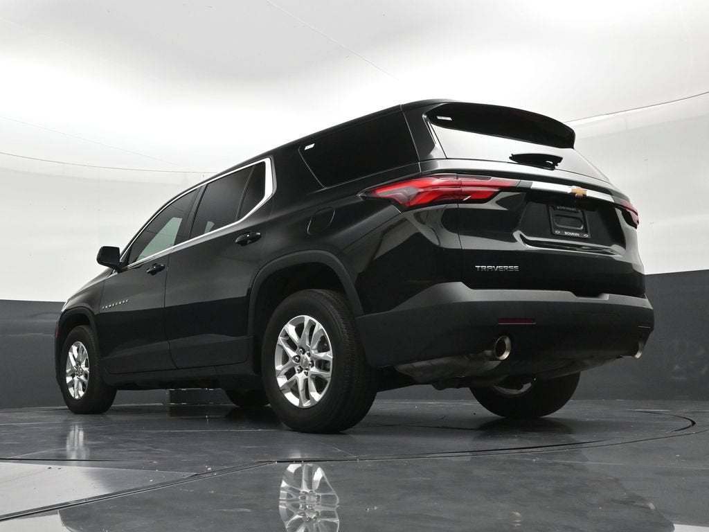 2023 Chevrolet Traverse LS