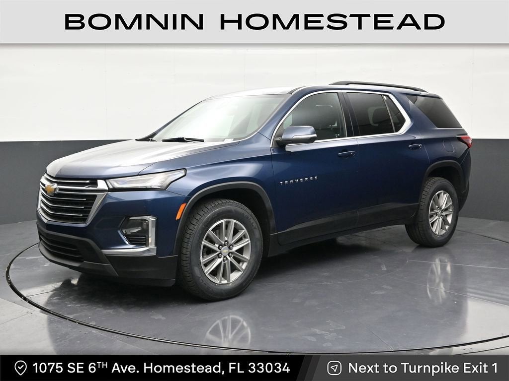2023 Chevrolet Traverse LT Cloth
