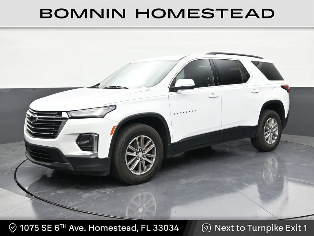 2022 Chevrolet Traverse LT Leather