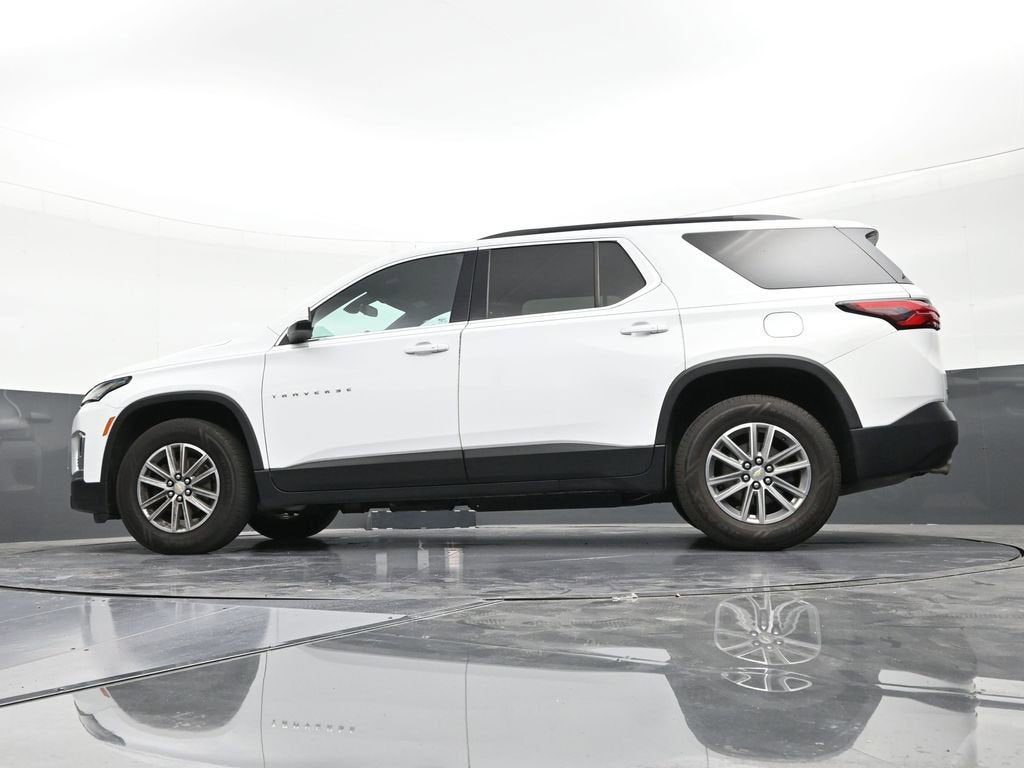 2022 Chevrolet Traverse LT Leather