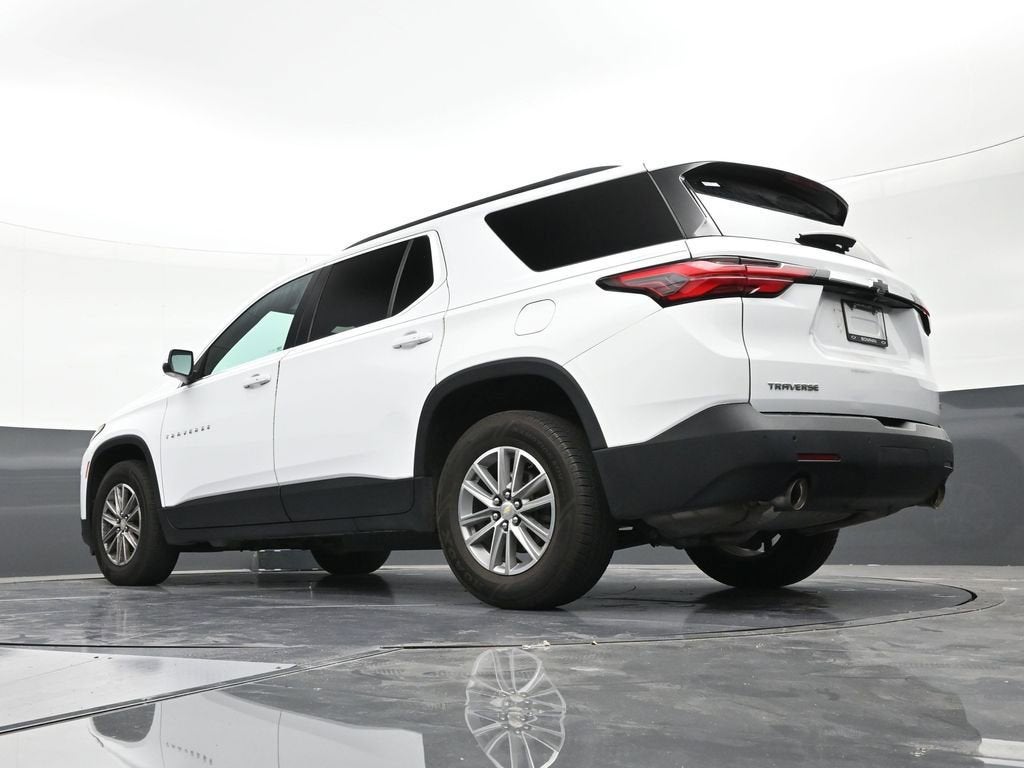 2022 Chevrolet Traverse LT Leather
