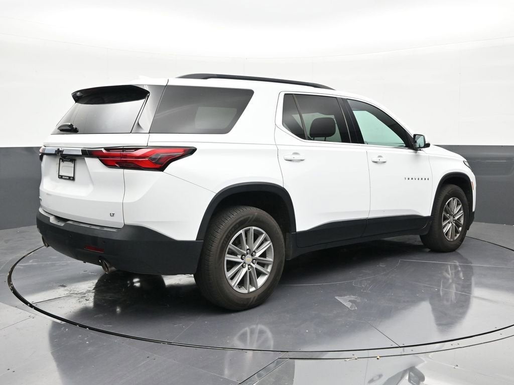 2022 Chevrolet Traverse LT Leather