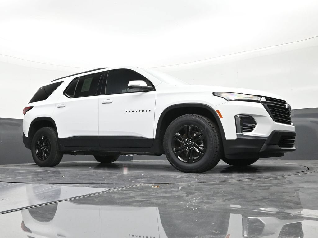 2024 Chevrolet Traverse Limited LT Cloth