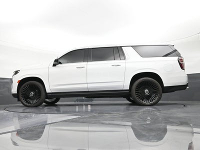 2021 Chevrolet Suburban High Country