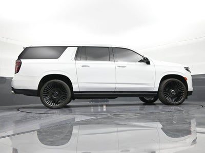 2021 Chevrolet Suburban High Country