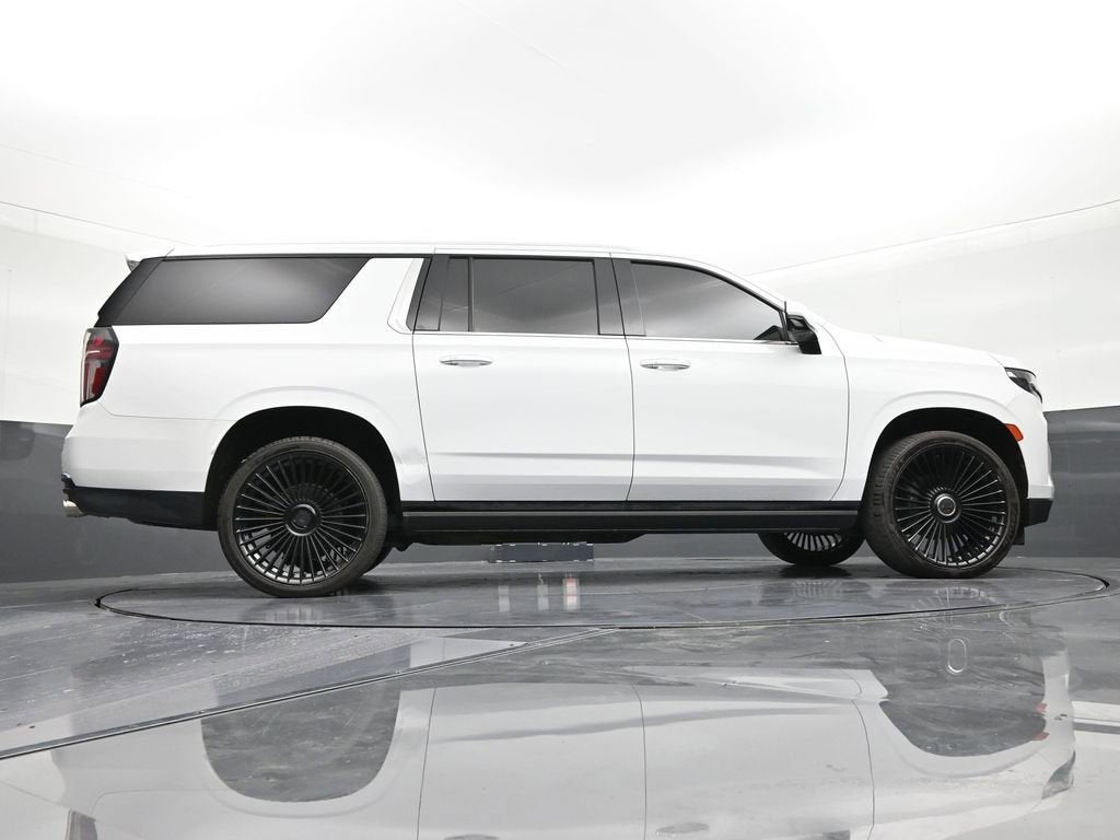 2021 Chevrolet Suburban High Country