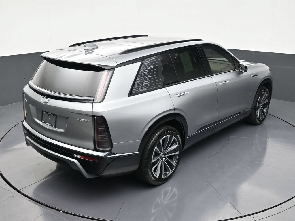 2026 Cadillac VISTIQ Sport