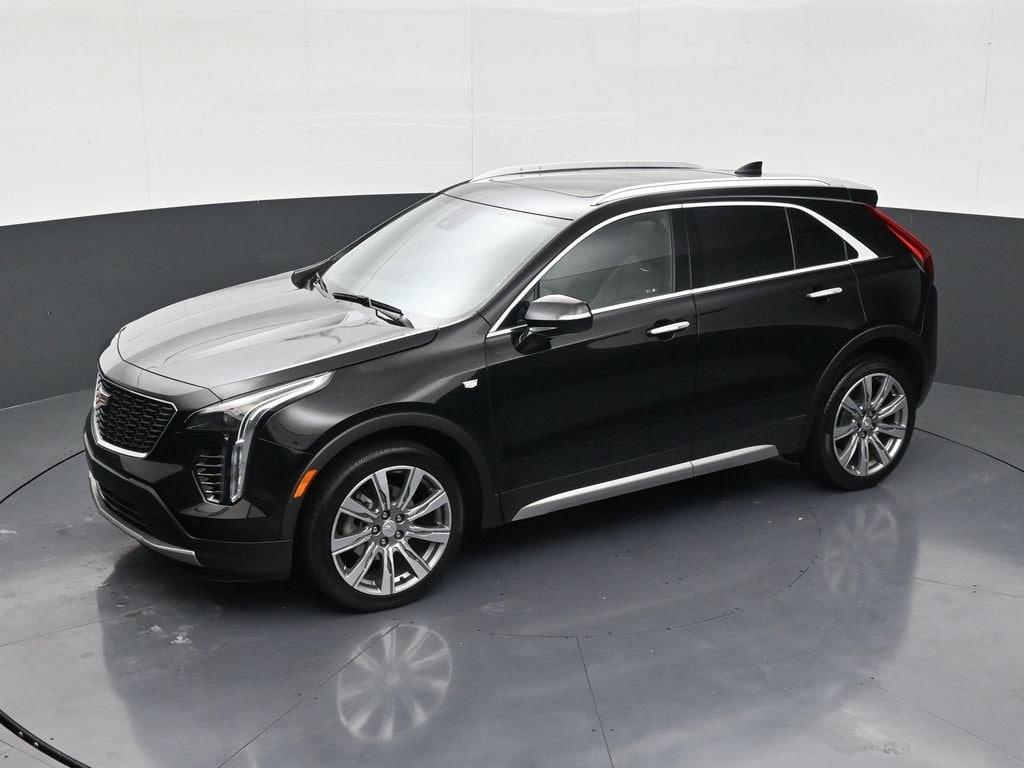 2023 Cadillac XT4 FWD Premium Luxury