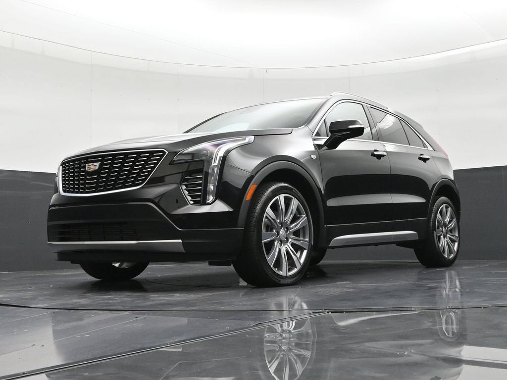 2023 Cadillac XT4 FWD Premium Luxury