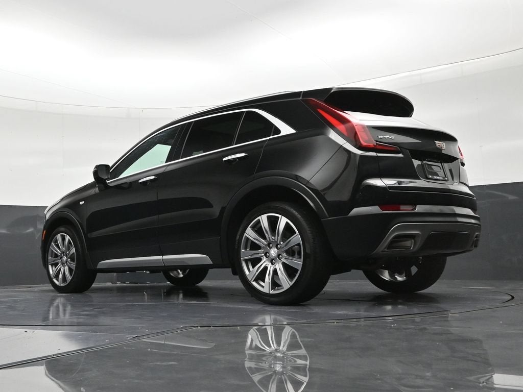 2023 Cadillac XT4 FWD Premium Luxury