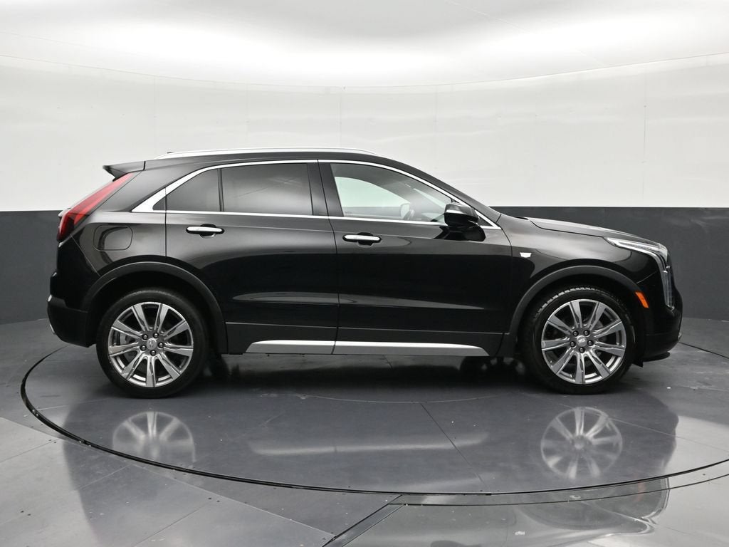 2023 Cadillac XT4 FWD Premium Luxury