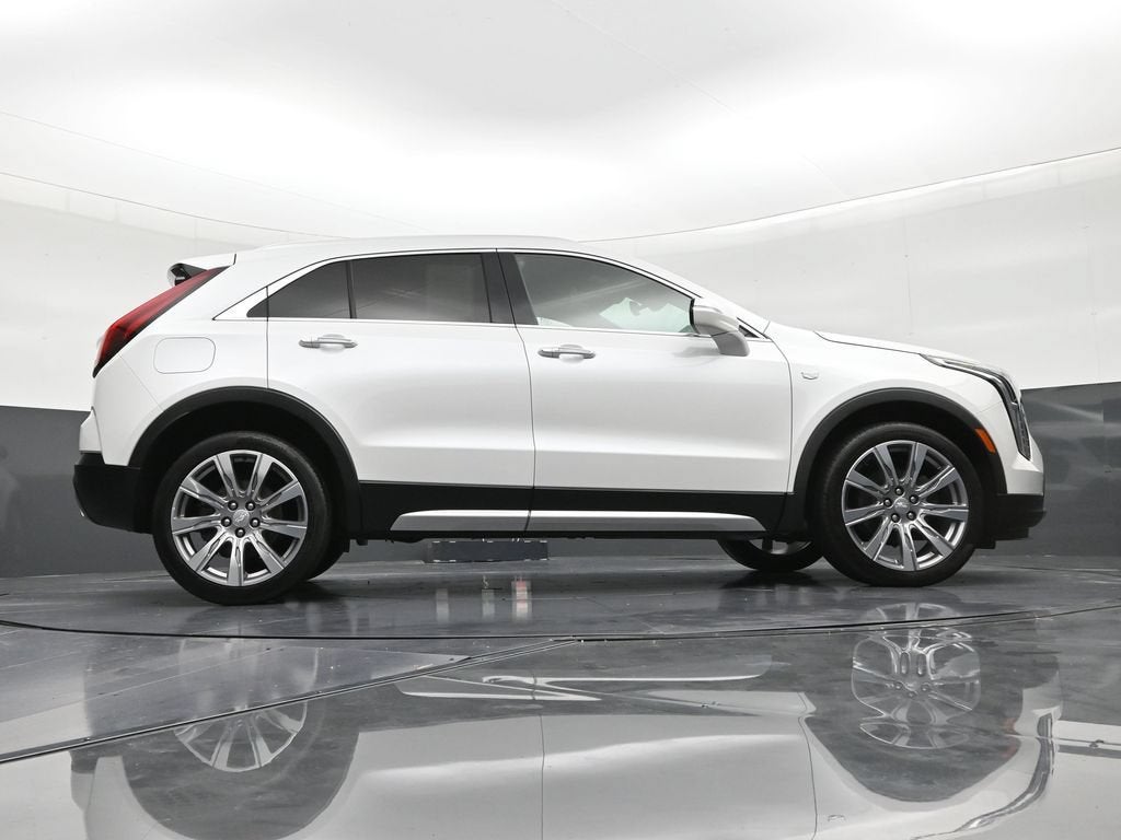2023 Cadillac XT4 FWD Premium Luxury