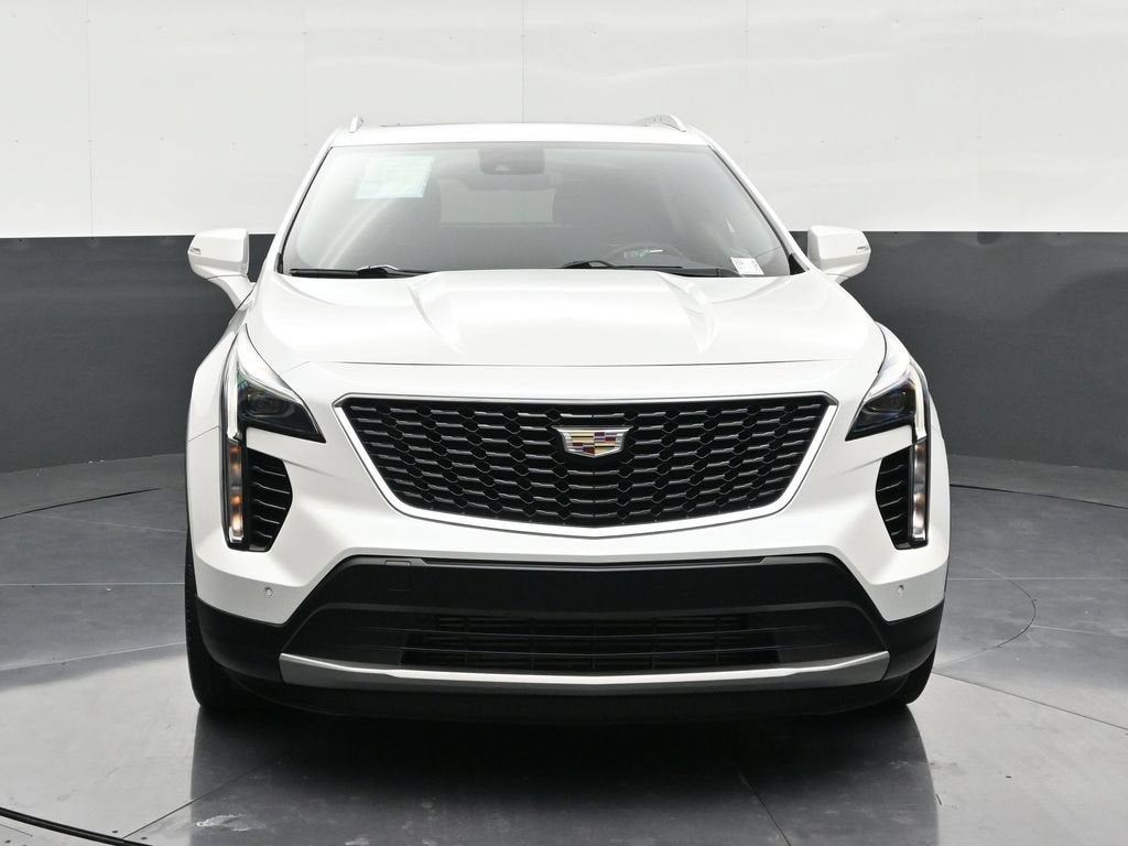 2023 Cadillac XT4 FWD Premium Luxury