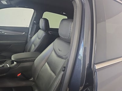2023 Cadillac XT5 Luxury